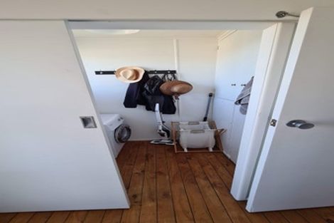 Photo of property in 1/23 William Souter Street, Forrest Hill, Auckland, 0620