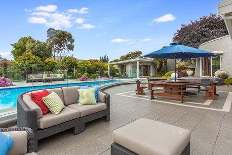 Photo of property in 10 Sunny Glen, Waikanae, 5036