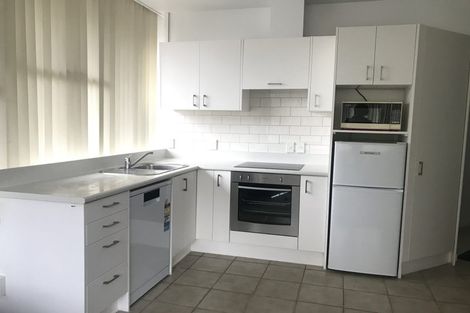 Photo of property in Terrace Tower Apartments, 4f/126 The Terrace, Wellington Central, Wellington, 6011