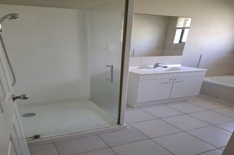 Photo of property in 41 Keri Vista Rise, Papakura, 2110