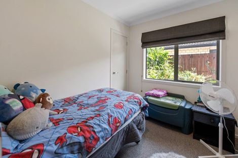 Photo of property in 2 Shaun Close, Papamoa Beach, Papamoa, 3118