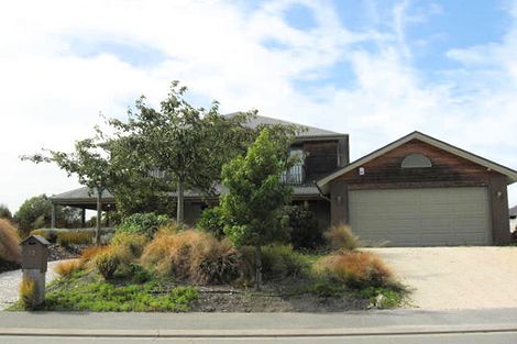 Photo of property in 12 Stonebridge Way, Prebbleton, 7604