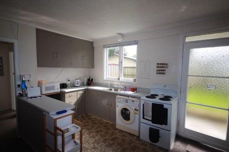Photo of property in 75 Robinson Avenue, Holdens Bay, Rotorua, 3010