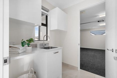 Photo of property in 10 Sorrel Gate, Halswell, Christchurch, 8025