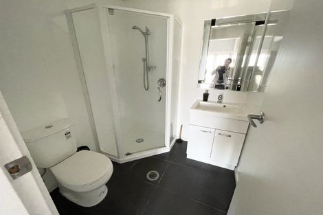 Photo of property in 30 Akaroa Drive, Maupuia, Wellington, 6022