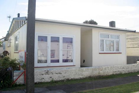 Photo of property in 14 Barrack Street, Whanganui, 4500