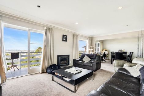 Photo of property in 2/53 Simkin Avenue, St Johns, Auckland, 1072
