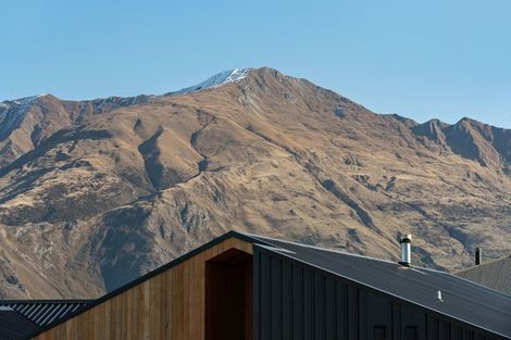 Photo of property in 45 Clearview Street, Wanaka, 9305