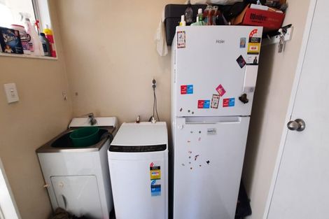 Photo of property in 16 Halsey Street, Clinton, 9534