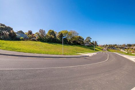 Photo of property in 3 Pamu Wera Drive, Stanmore Bay, 0932