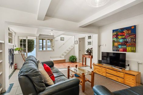 Photo of property in 9 Sinclair Street, Seatoun, Wellington, 6022