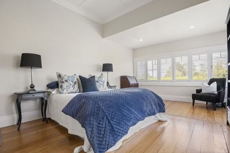 Photo of property in 7a North Avenue, Narrow Neck, Auckland, 0624