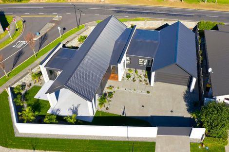 Photo of property in 1 Goodwin Crescent, Pyes Pa, Tauranga, 3112