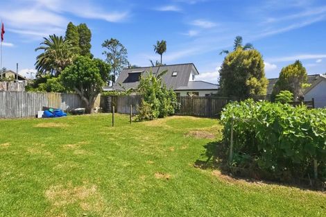 Photo of property in 14 Rangataua Street, Welcome Bay, Tauranga, 3112