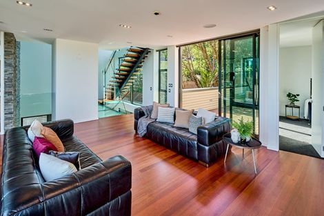 Photo of property in 24d Mandalay Terrace, Khandallah, Wellington, 6035