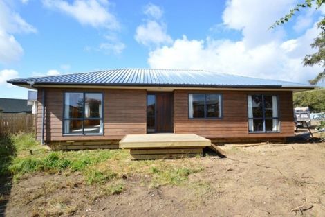 Photo of property in 57 Tiro Tiro Road, Levin, 5510