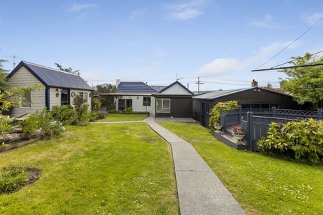 Photo of property in 28 Brighton Road, Green Island, Dunedin, 9018