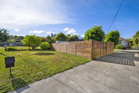 Photo of property in 32 Palmerston Road, Havelock North, 4130