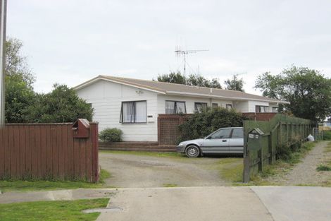 Photo of property in 25 Douglas Street, Levin, 5510