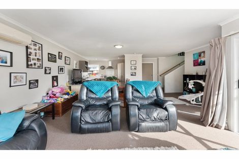 Photo of property in 7/64 Kawaha Point Road, Kawaha Point, Rotorua, 3010