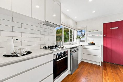 Photo of property in 308 Hurstmere Road, Takapuna, Auckland, 0622