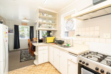 Photo of property in 39 Rhonda Avenue, Deanwell, Hamilton, 3206