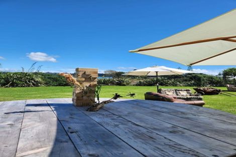 Photo of property in 564a Pukehina Parade, Pukehina, Te Puke, 3189
