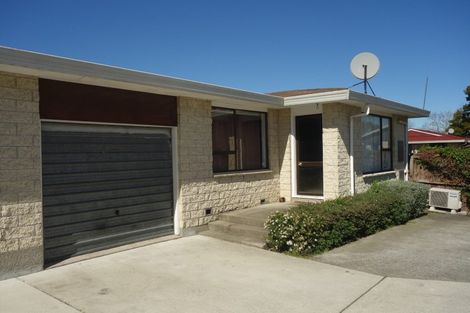 Photo of property in 22a Chipping Lane, Redwood, Christchurch, 8051