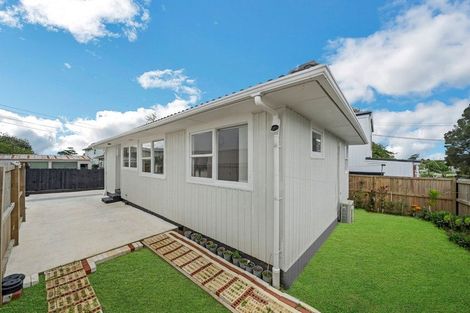 Photo of property in 25b Flat Bush Road, Otara, Auckland, 2023