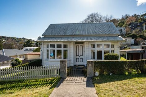 Photo of property in 7 Alfred Street, Nelson South, Nelson, 7010