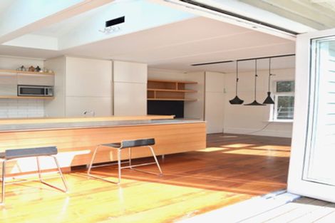 Photo of property in 67 Sar Street, Wadestown, Wellington, 6012