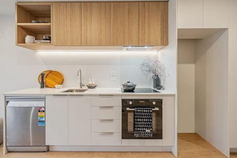 Photo of property in 1058 High Street, Avalon, Lower Hutt, 5011