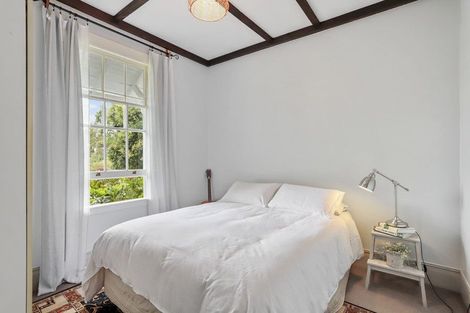 Photo of property in 15 Huia Road, Titirangi, Auckland, 0604