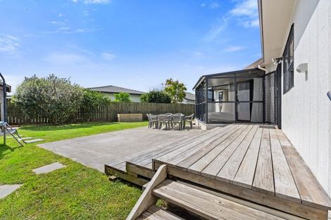 Photo of property in 129 Florence Avenue, Orewa, 0931