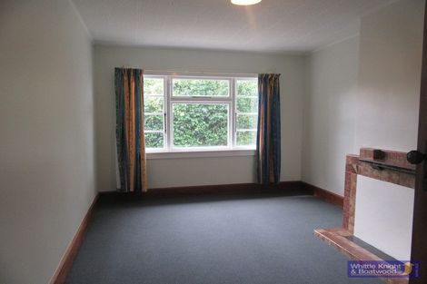 Photo of property in 106 Rattray Street, Riccarton, Christchurch, 8041