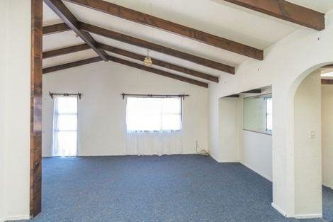 Photo of property in 4 Karyn Street, Castlecliff, Whanganui, 4501