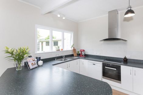 Photo of property in 83 Stout Street, Whataupoko, Gisborne, 4010