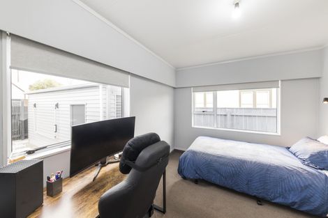 Photo of property in 126 Heretaunga Street, Palmerston North, 4414