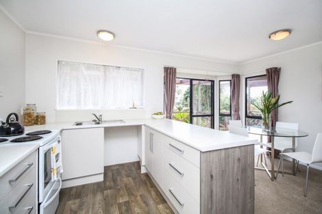 Photo of property in 84b Commissariat Road, Mount Wellington, Auckland, 1060