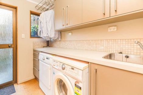 Photo of property in 110 Maida Vale Road, Roseneath, Wellington, 6011