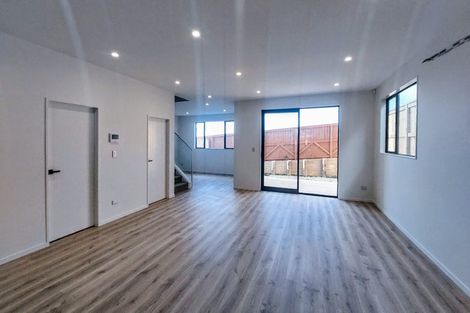 Photo of property in 345 East Coast Road, Mairangi Bay, Auckland, 0630