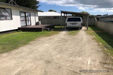 Photo of property in 17b Waitai Street, Castlecliff, Whanganui, 4501