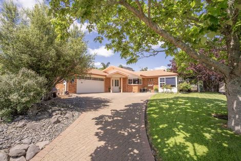Photo of property in 35 Cromwell Drive, Fitzroy, Hamilton, 3206