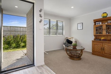 Photo of property in 72 Sentinel Avenue, Omokoroa, 3114