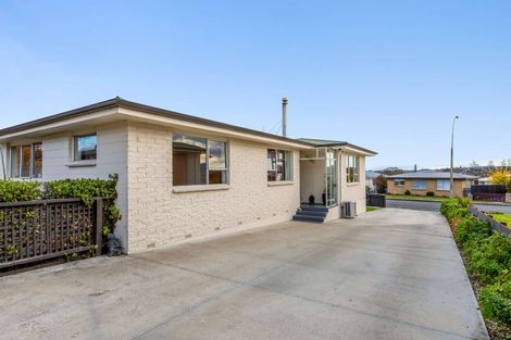 Photo of property in 2 Dale Crescent, East Gore, Gore, 9710