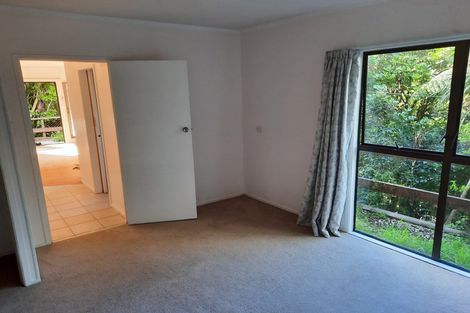 Photo of property in 23 Pluto Place, Beach Haven, Auckland, 0626