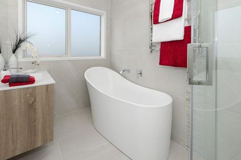 Photo of property in 5 Drumfad Road, Flat Bush, Auckland, 2019