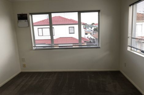 Photo of property in 79 Meadowland Drive, Somerville, Auckland, 2014