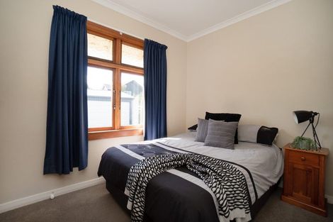 Photo of property in 21 Burns Avenue, Takaro, Palmerston North, 4412
