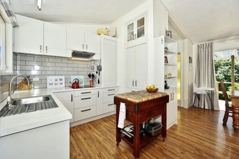 Photo of property in 5 Mountbatten Place, Te Puke, 3119